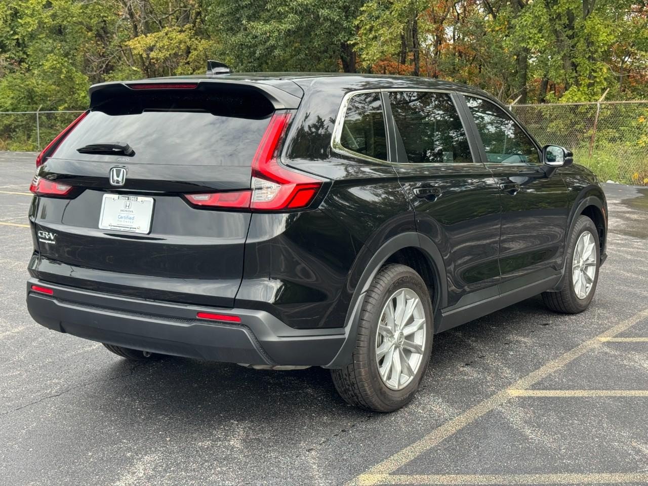 Used 2025 Honda CR-V EX image 4
