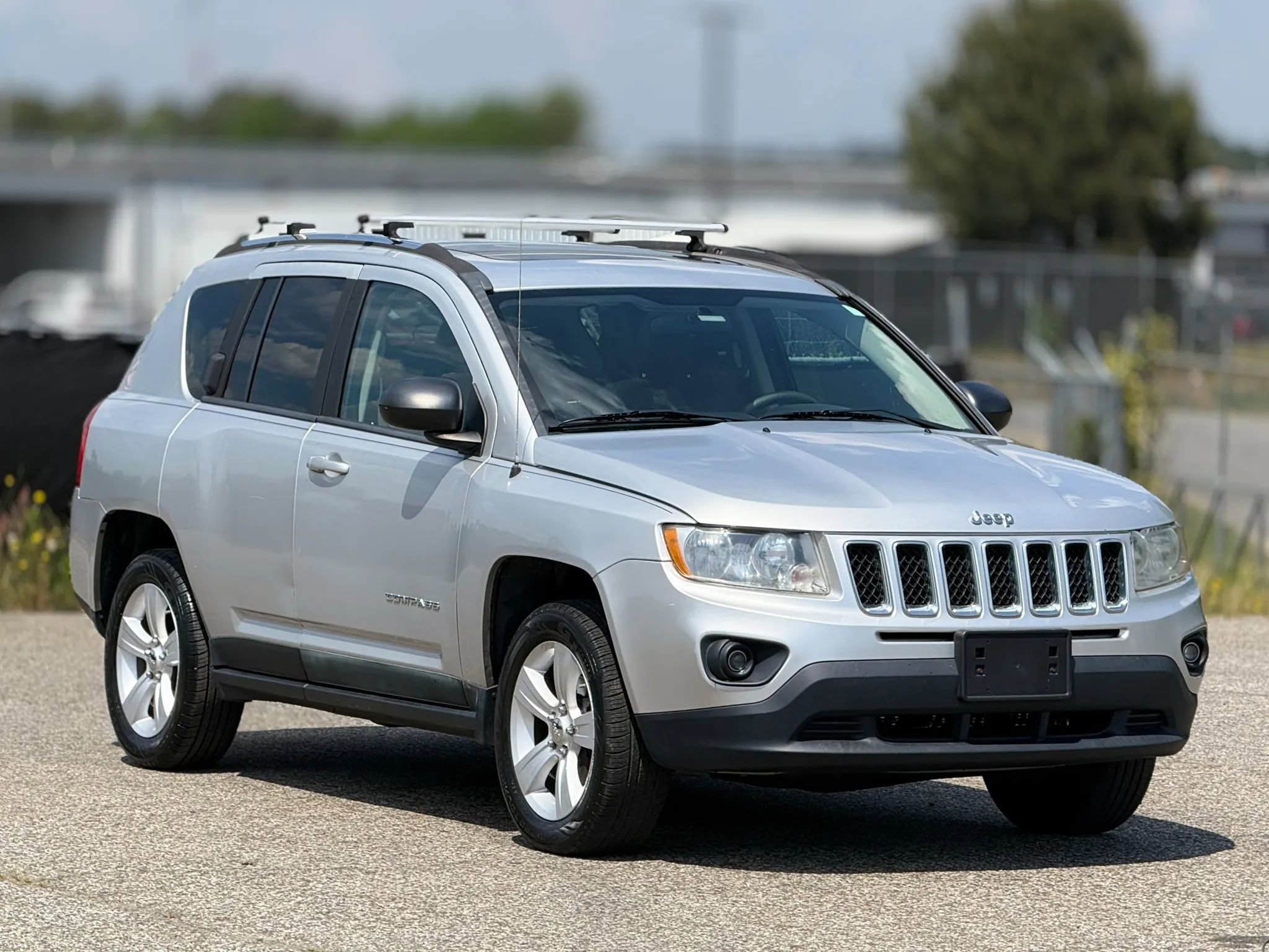 Used 2011 Jeep Compass Latitude w/ Sun/Sound Group AWD/4WD image 1