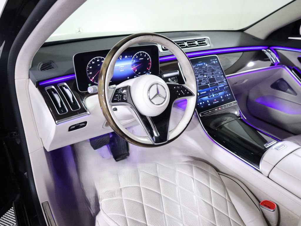 Certified 2022 Mercedes-Benz S 580 4MATIC Sedan w/ Rear Seat Package image 32
