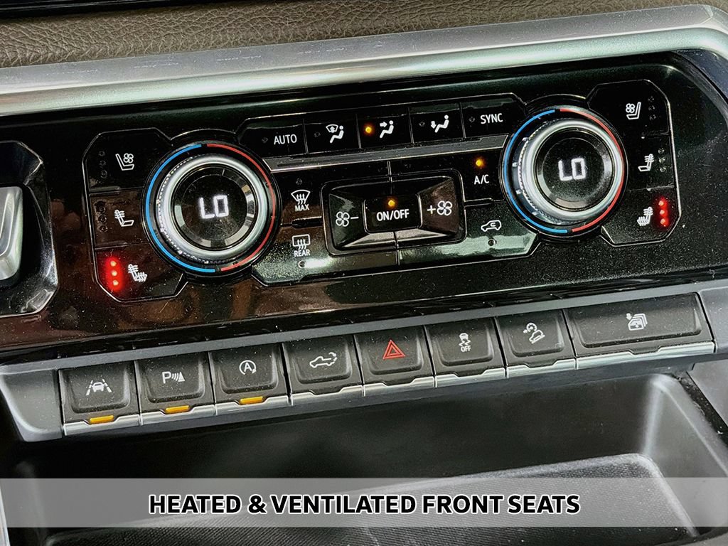 Used 2023 GMC Sierra 1500 Denali AWD/4WD image 9