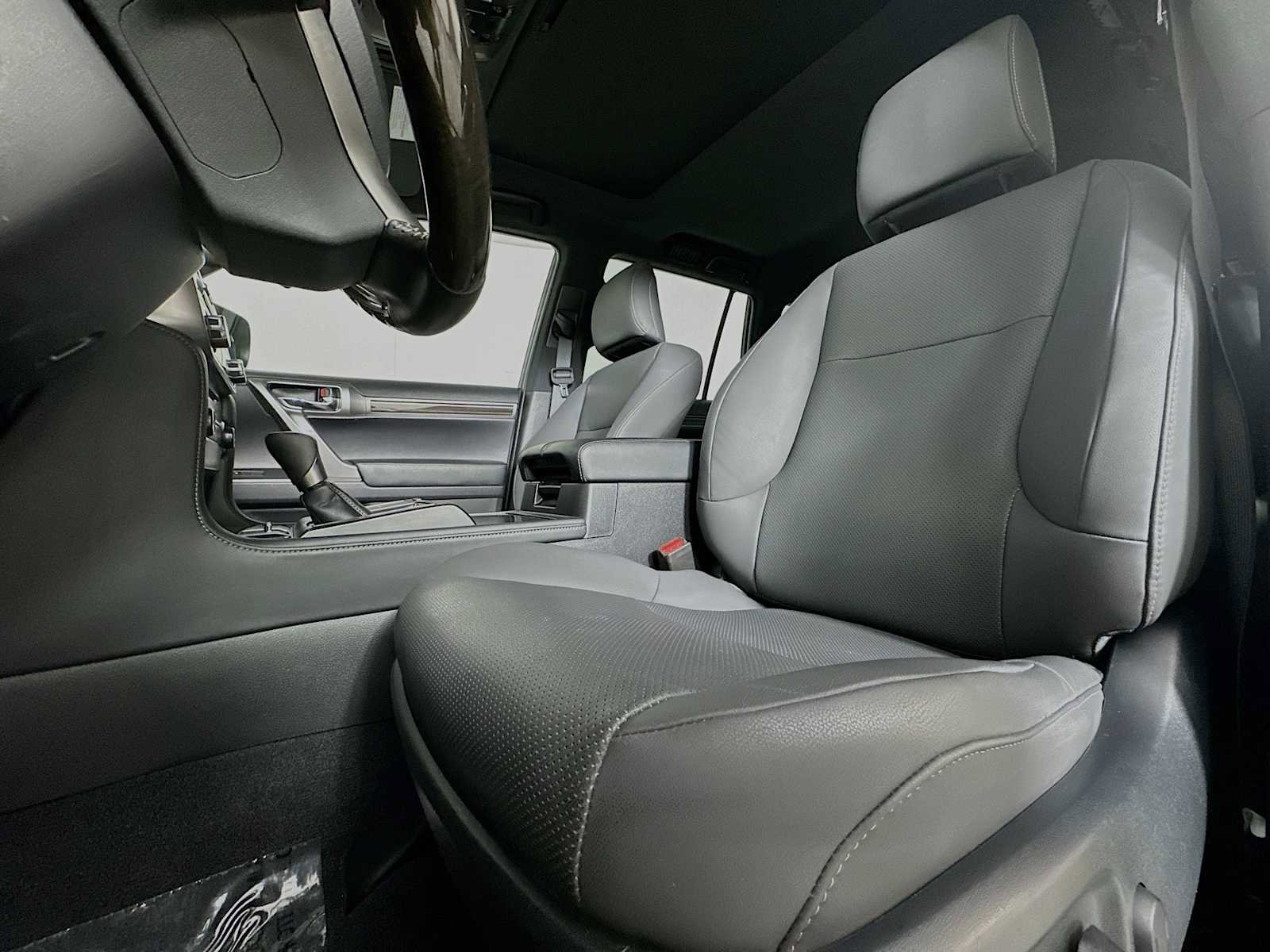 Used 2023 Lexus GX 460 Premium w/ Premium Plus Package AWD/4WD image 5