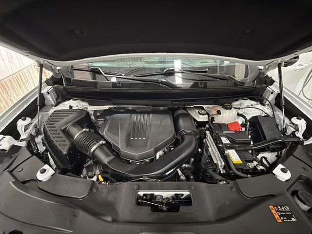 Used 2024 GMC Acadia Elevation w/ LPO, Floor Liner Package AWD/4WD image 27