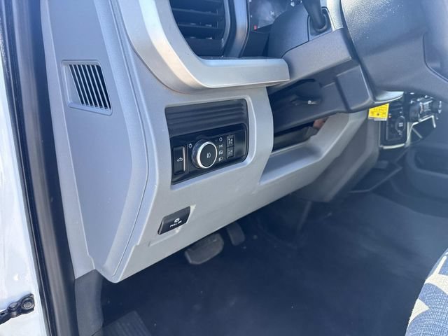 Certified 2023 Ford F250 XLT AWD/4WD image 25