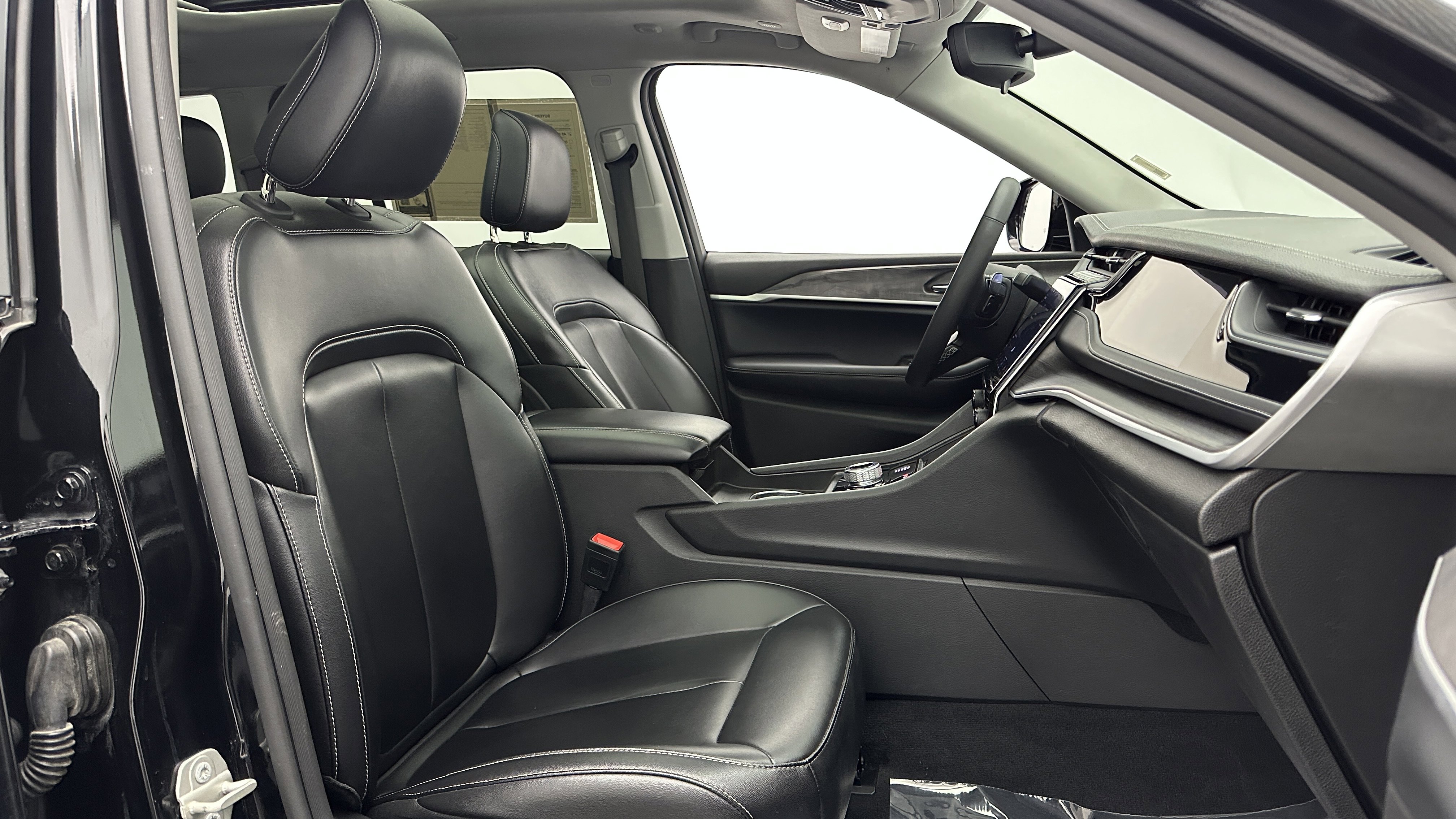 Used 2024 Jeep Grand Cherokee Limited 4xe image 44