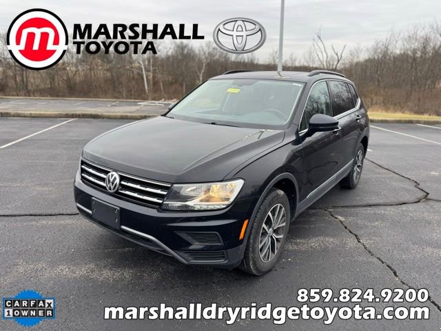 Used 2020 Volkswagen Tiguan SE w/ Panoramic Sunroof Package image 7