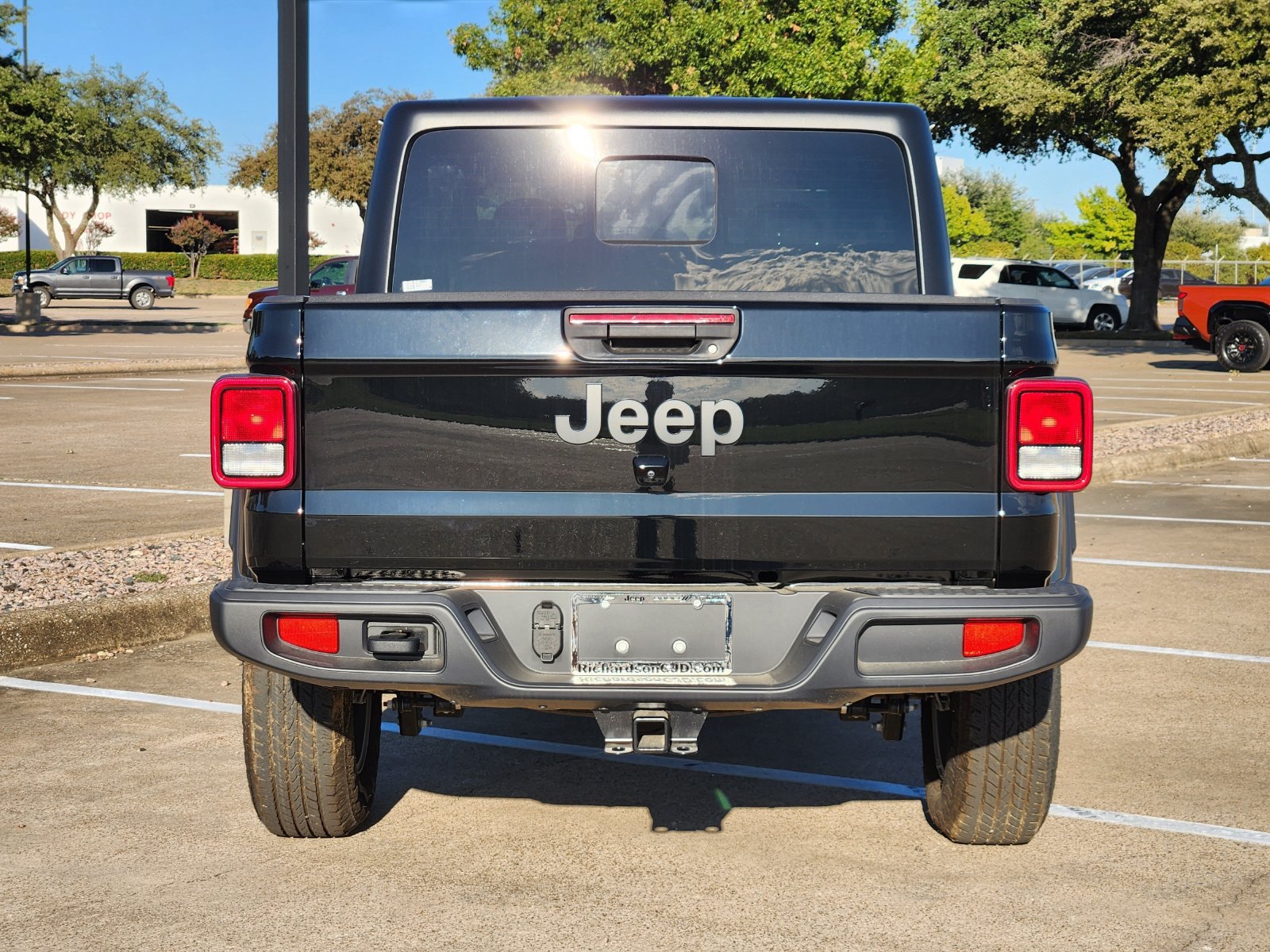 New 2026 Jeep Gladiator Sport AWD/4WD image 5