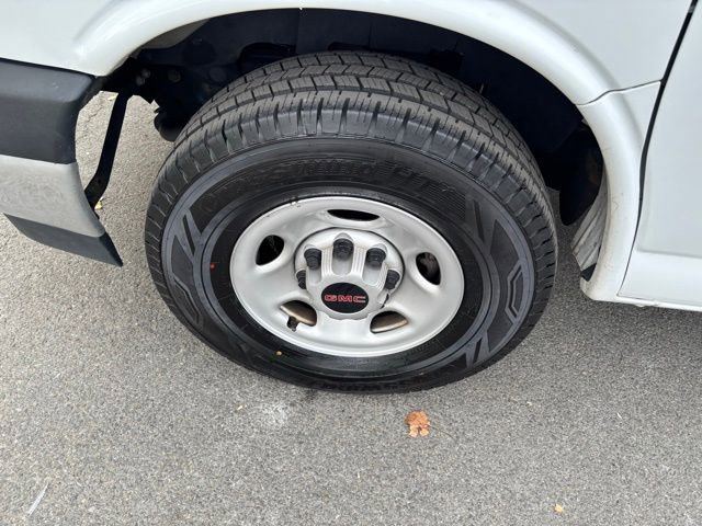 Certified 2022 GMC Savana 2500 w/ Driver Convenience Package image 32