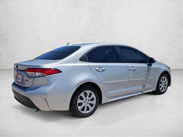 Certified 2025 Toyota Corolla LE FWD image 5