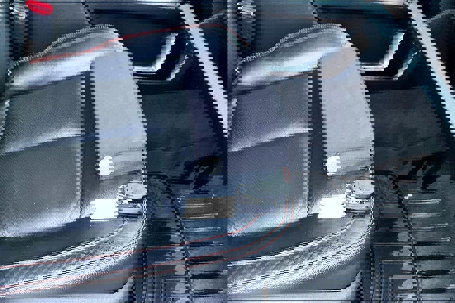 Used 2021 Nissan Titan PRO-4X w/ Pro-4x Convenience Package image 20