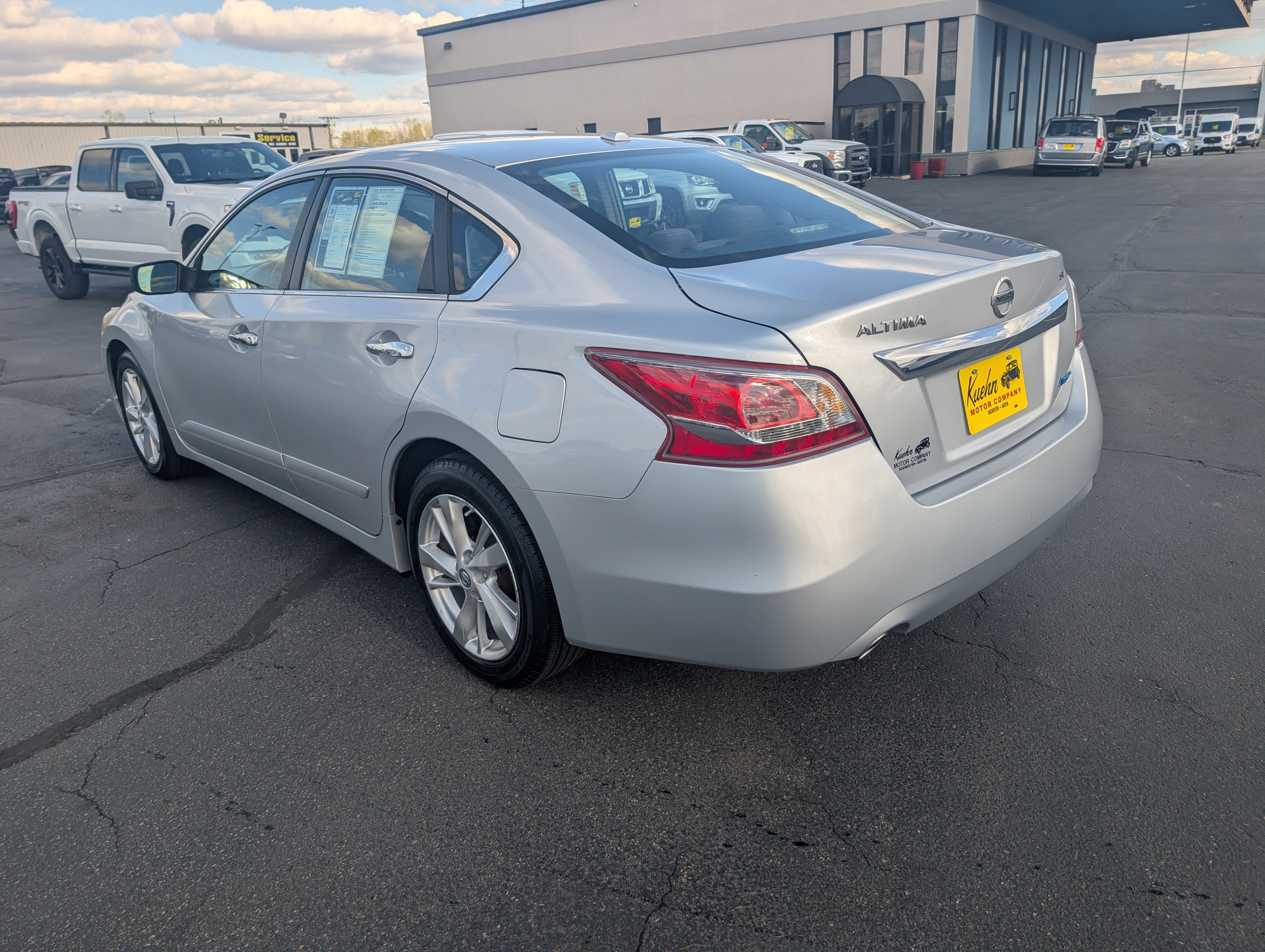 Used 2013 Nissan Altima 2.5 SV FWD image 6