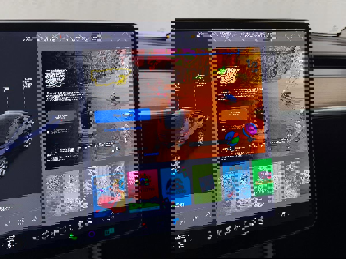 Used 2021 Tesla Model Y Long Range image 27