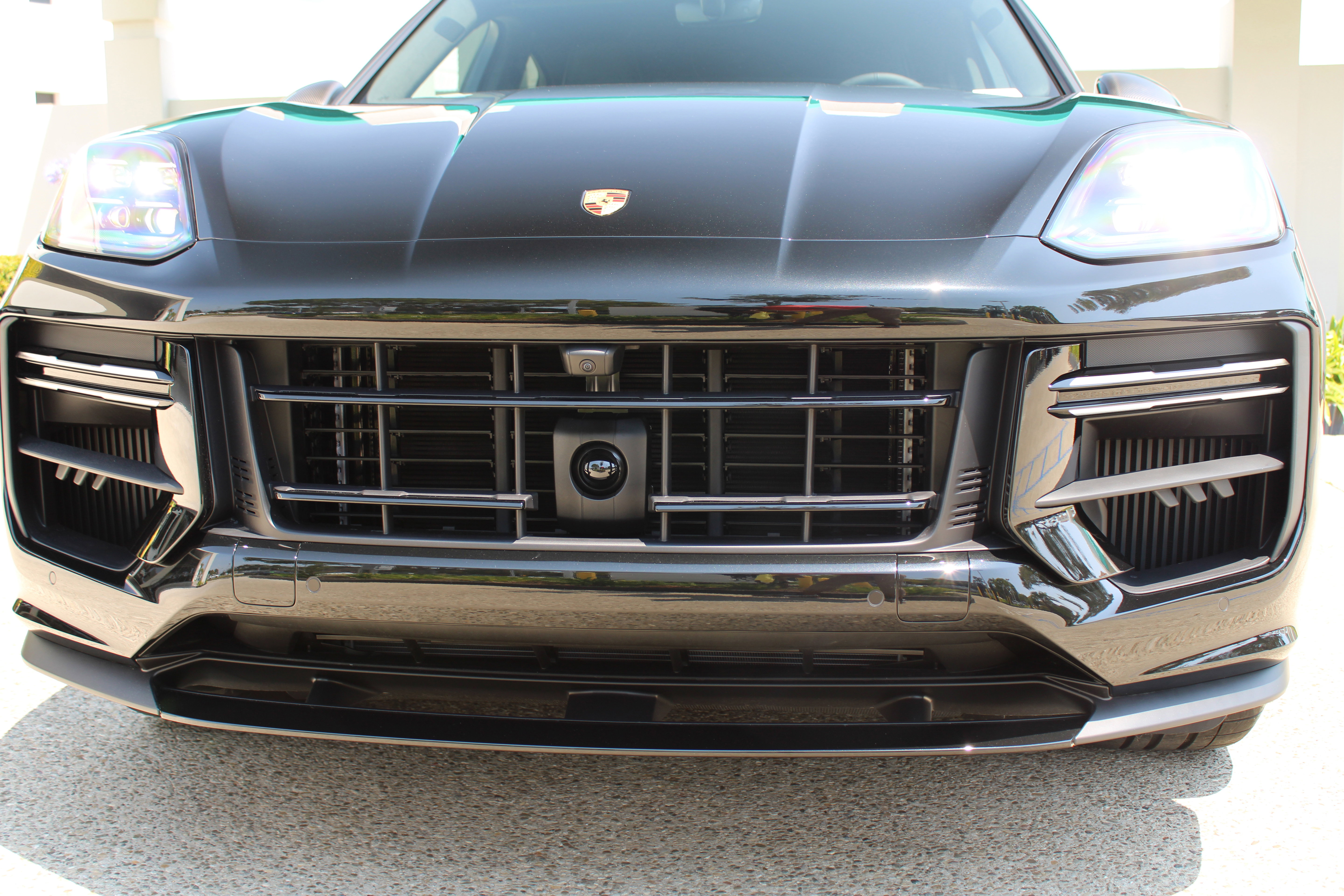 New 2025 Porsche Cayenne Turbo GT image 12
