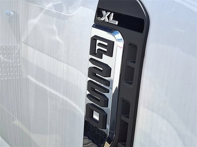 New 2023 Ford F250 XL w/ XL Driver Assist Package AWD/4WD image 4