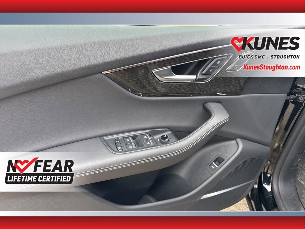 Used 2024 Audi Q8 Premium Plus w/ Premium Plus Package image 23