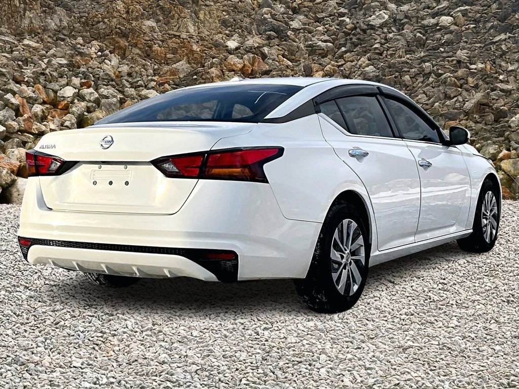 Used 2020 Nissan Altima 2.5 S image 2