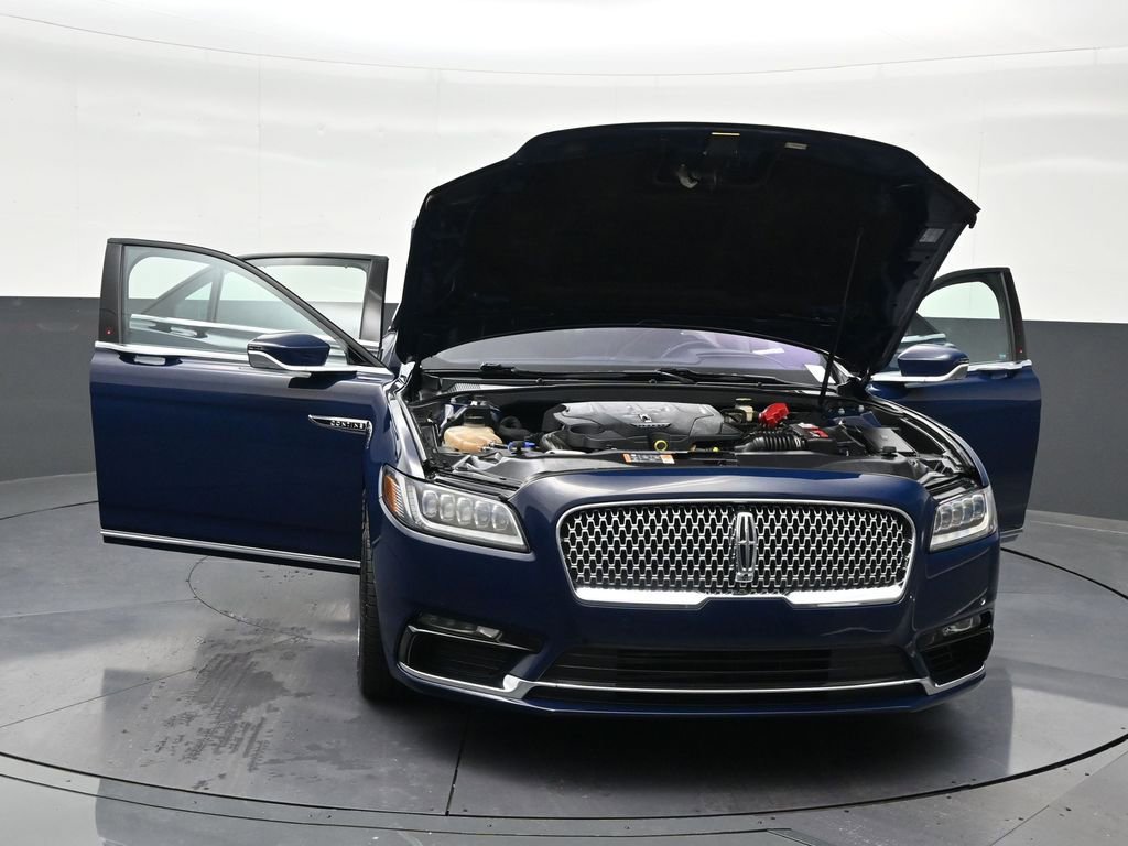 Used 2017 Lincoln Continental Black Label w/ Rear-seat Package image 38