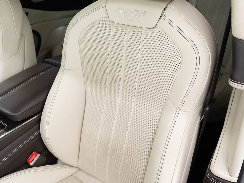 Used 2020 Bentley Flying Spur W12 AWD/4WD image 18