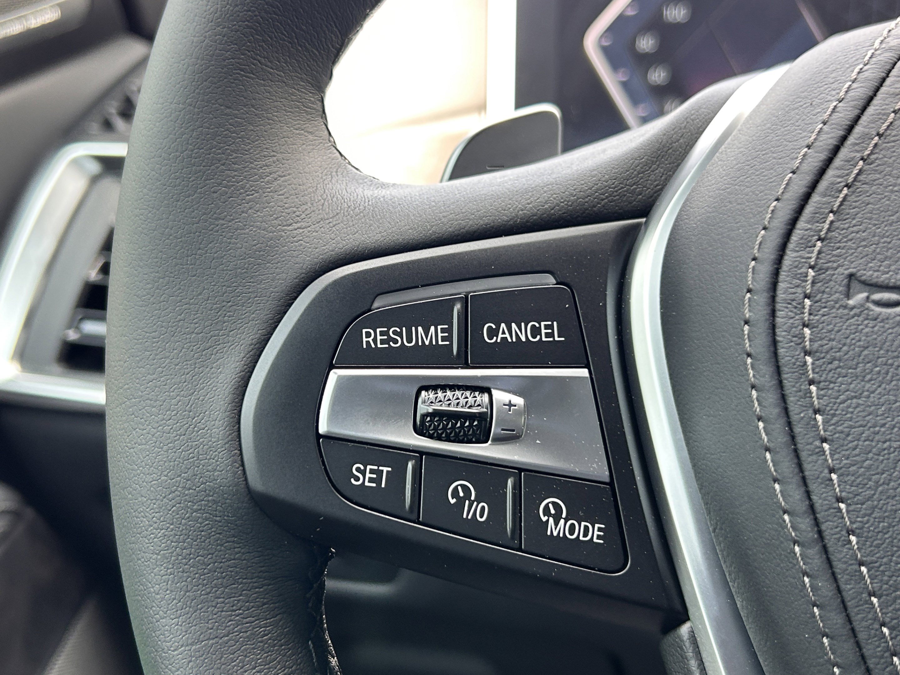 Used 2026 BMW X5 xDrive40i AWD/4WD image 8