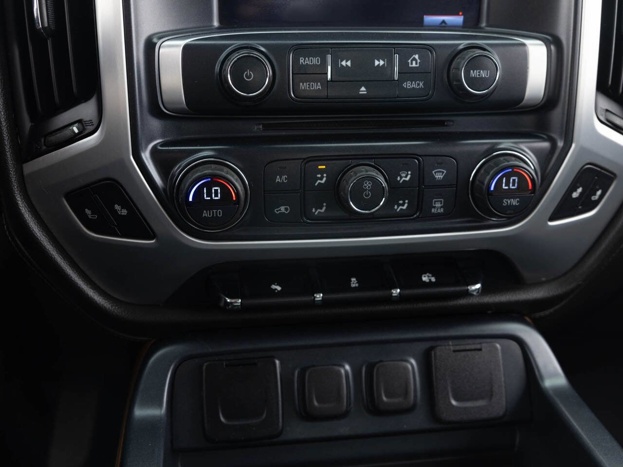 Used 2014 GMC Sierra 1500 SLT w/ SLT Crew Cab Value Package image 36