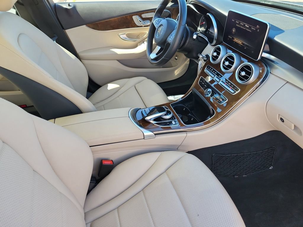 Used 2016 Mercedes-Benz C 300 4MATIC Sedan image 14
