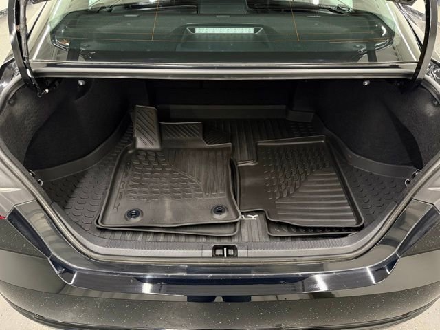 Certified 2025 Toyota Camry XLE FWD image 6