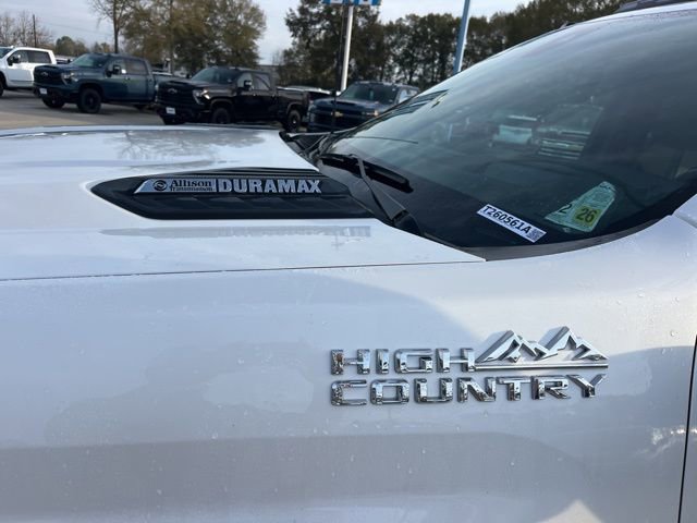 Used 2022 Chevrolet Silverado 3500 High Country image 3