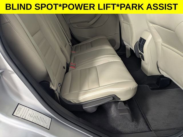 Used 2017 Ford Escape Titanium FWD image 34