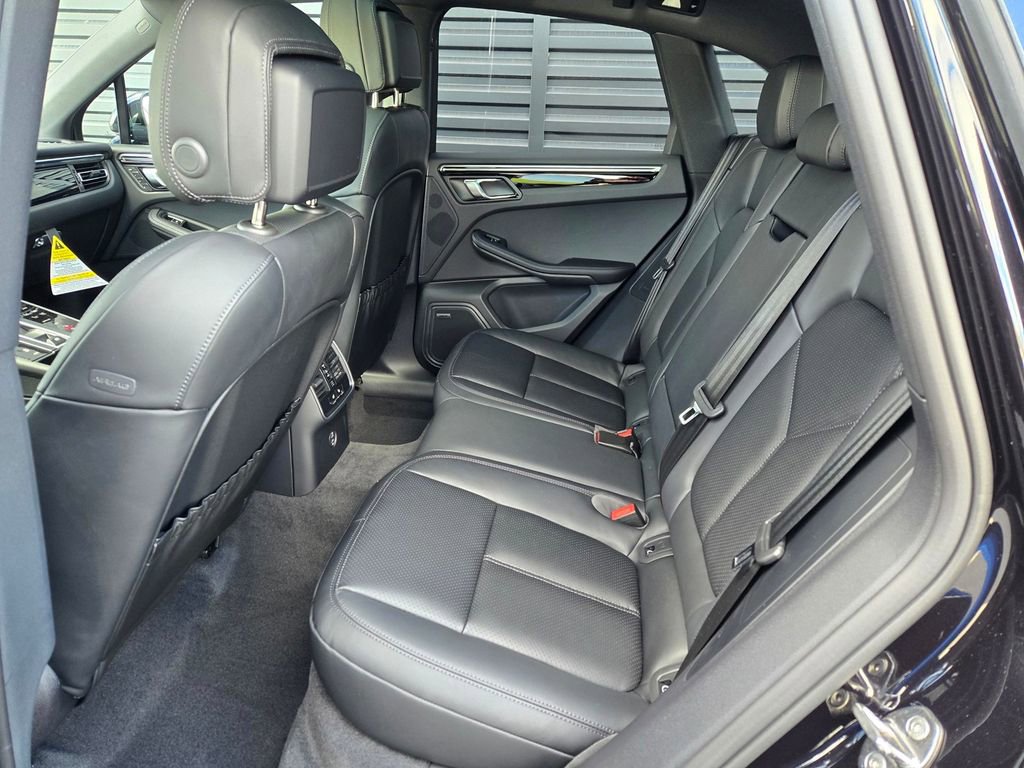 New 2026 Porsche Macan S image 18