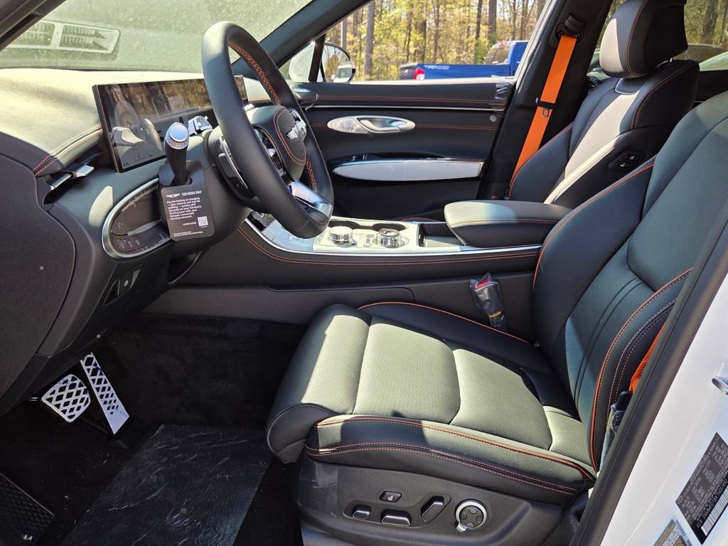 New 2026 Genesis GV70 2.5T Sport Prestige AWD/4WD image 3