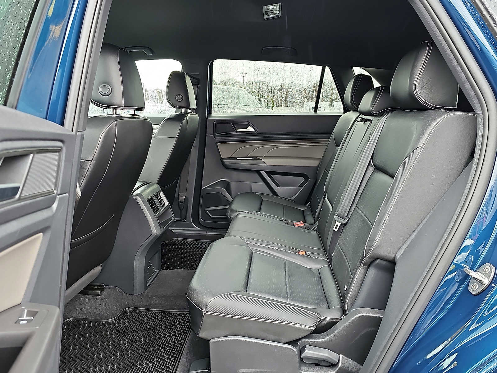 Used 2022 Volkswagen Atlas Cross Sport SE image 10