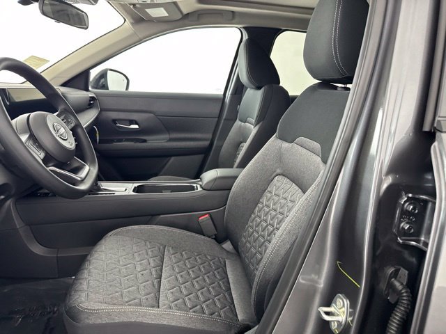 New 2027 Nissan Kicks SV AWD/4WD image 33