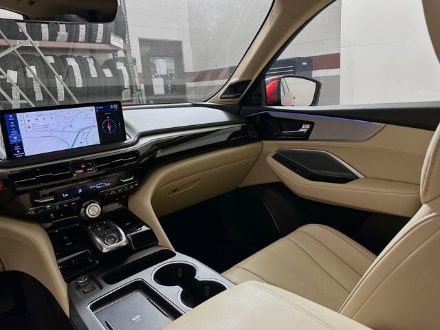Used 2025 Acura MDX w/ Technology Package image 27