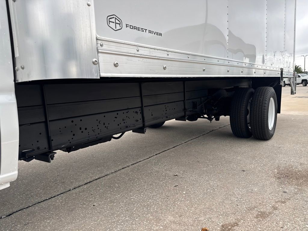 New 2026 Ford E-450 and Econoline 450 Super Duty w/ Power Equipment Group image 41