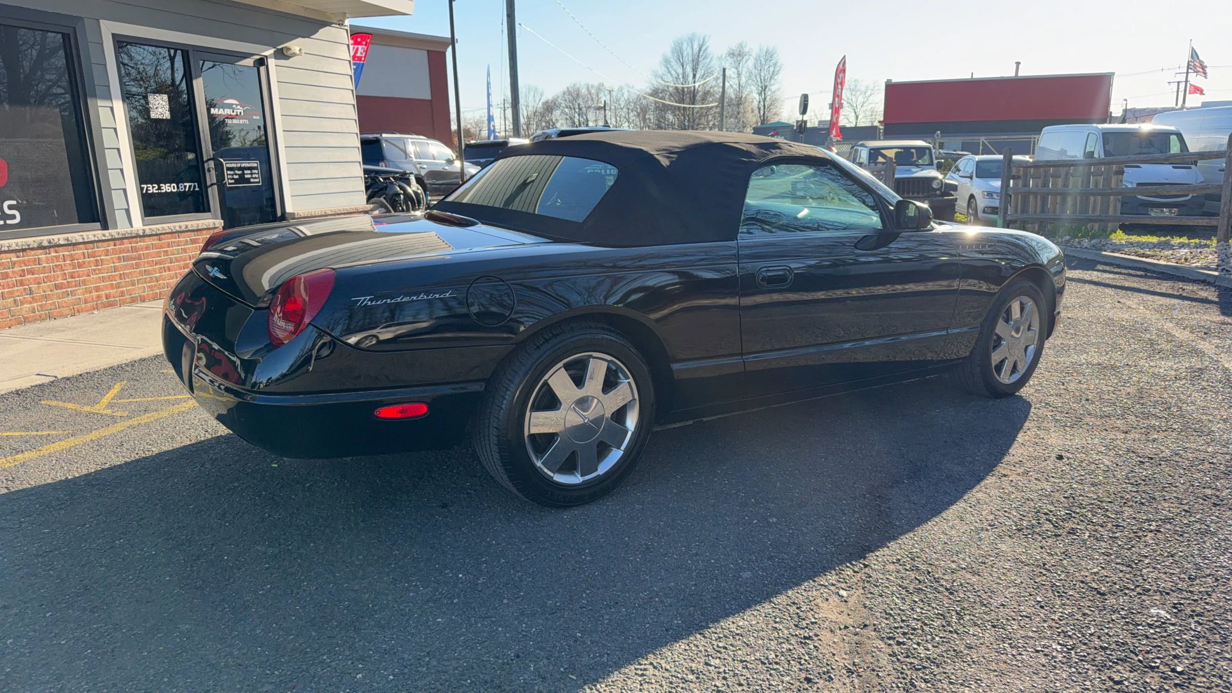 Used 2002 Ford Thunderbird image 30