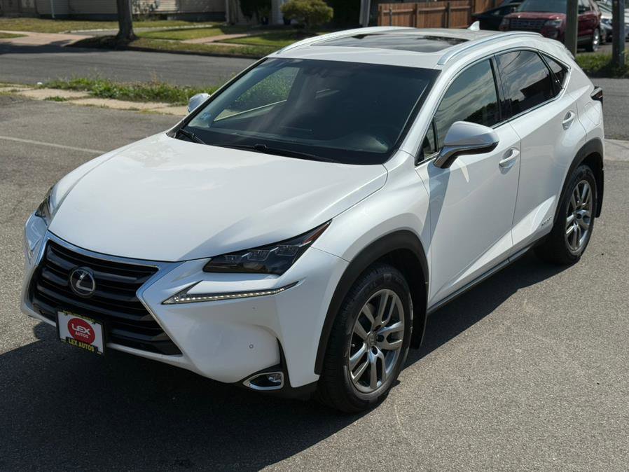 Used 2016 Lexus NX 300h AWD w/ Luxury Package image 15