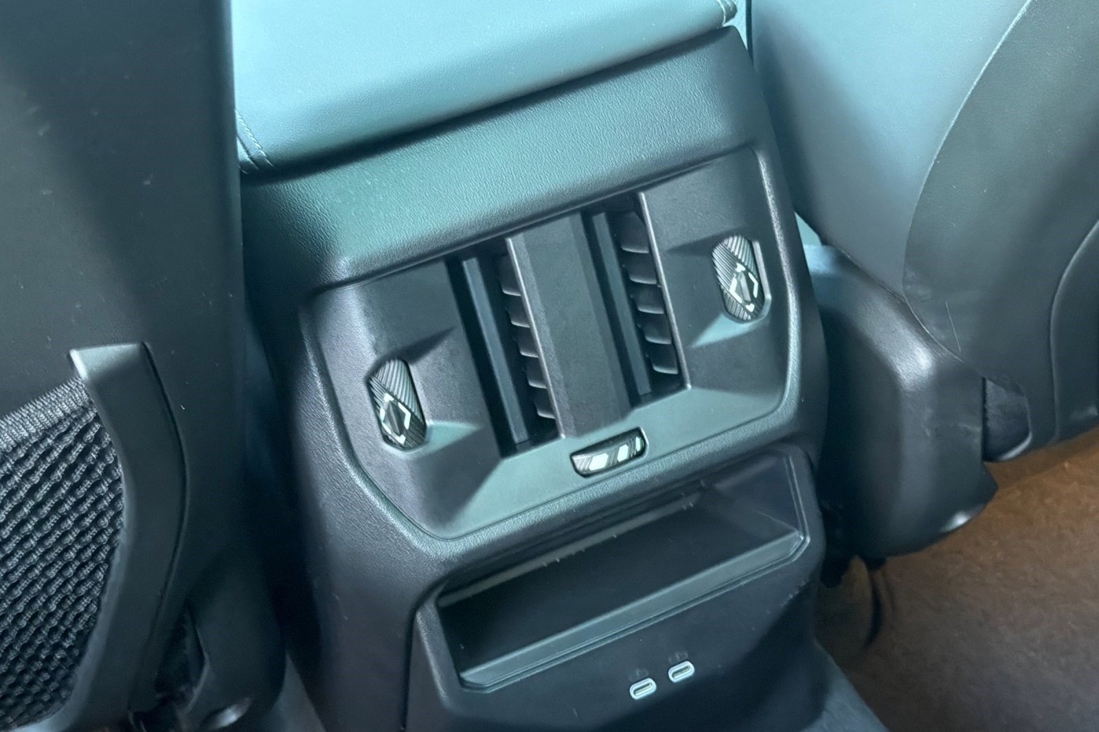 Used 2025 BMW X3 xDrive30i w/ Premium Package image 16