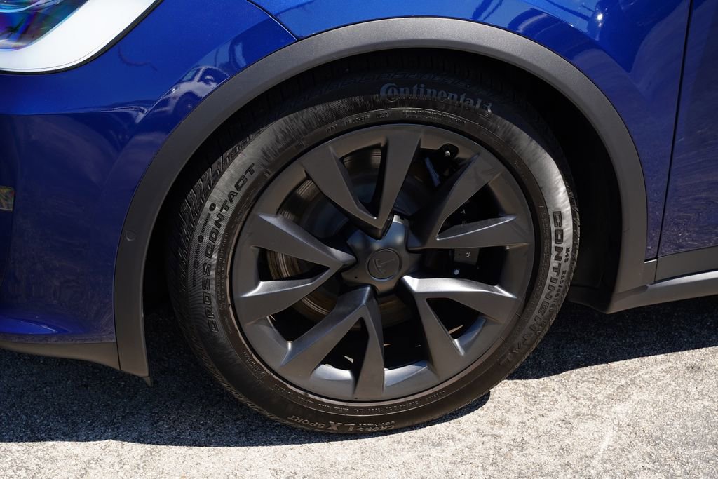 Used 2022 Tesla Model X Plaid AWD/4WD image 3