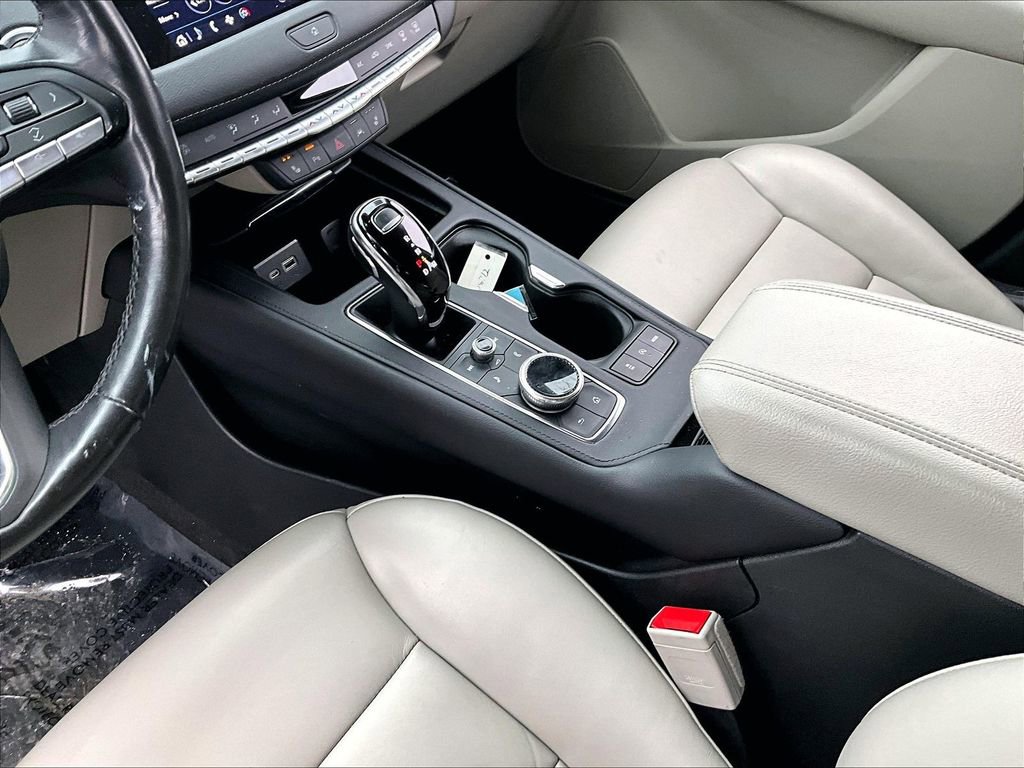 Used 2023 Cadillac XT4 Premium Luxury w/ Cold Weather Package image 13