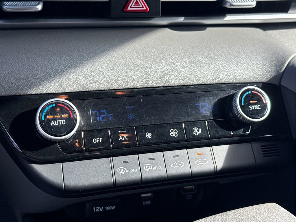 Certified 2021 Hyundai Elantra SEL image 29