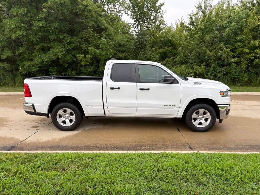 Used 2025 RAM 1500 Big Horn AWD/4WD image 10
