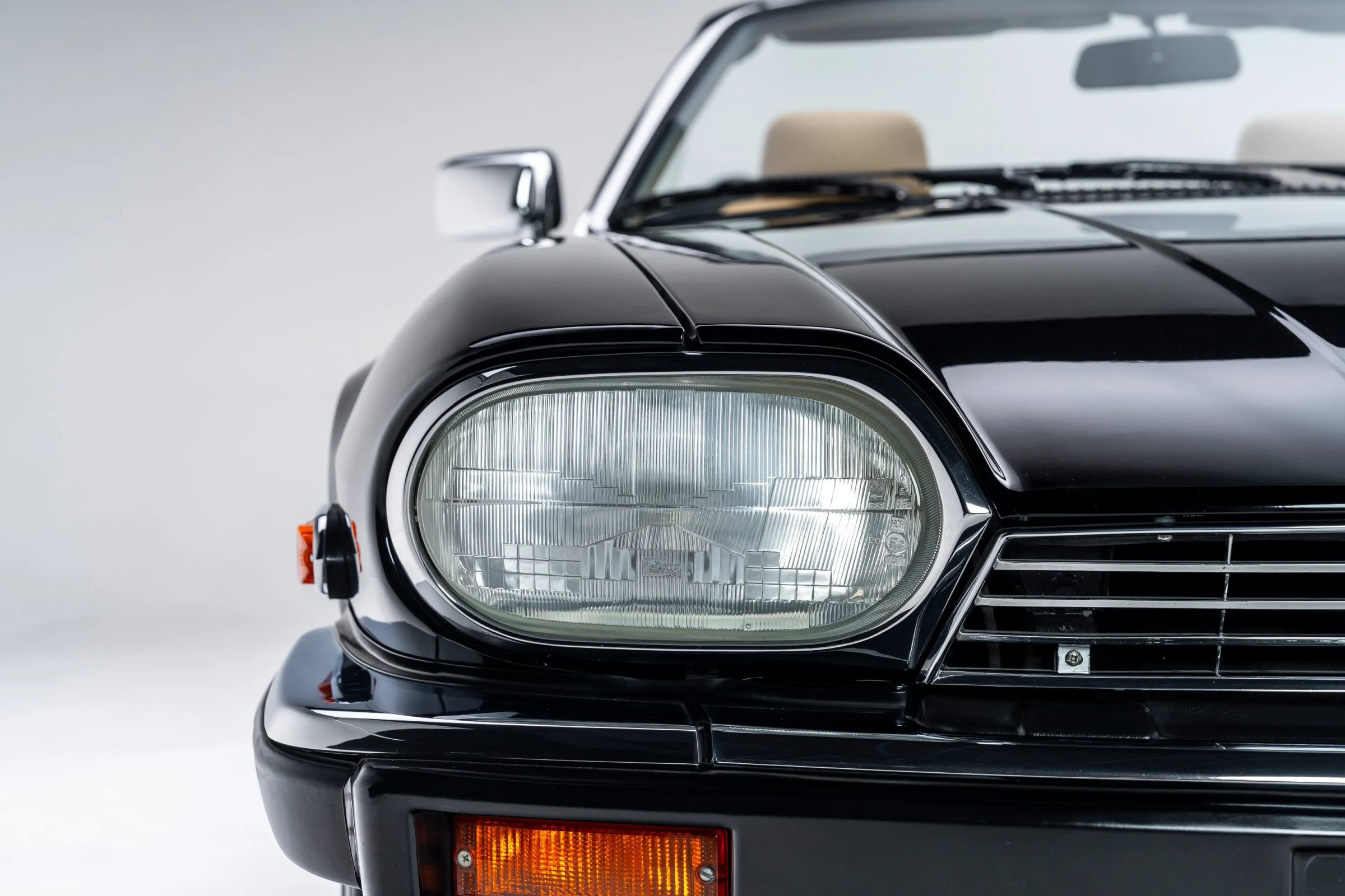 Used 1990 Jaguar XJS V12 Convertible RWD image 19