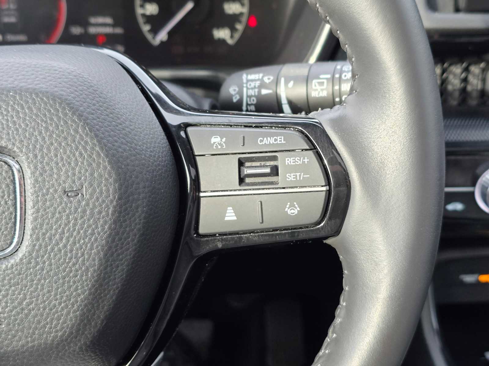 Used 2024 Honda CR-V EX-L image 28