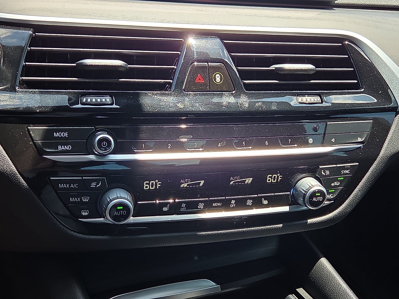 Used 2023 BMW 530i xDrive AWD/4WD image 19