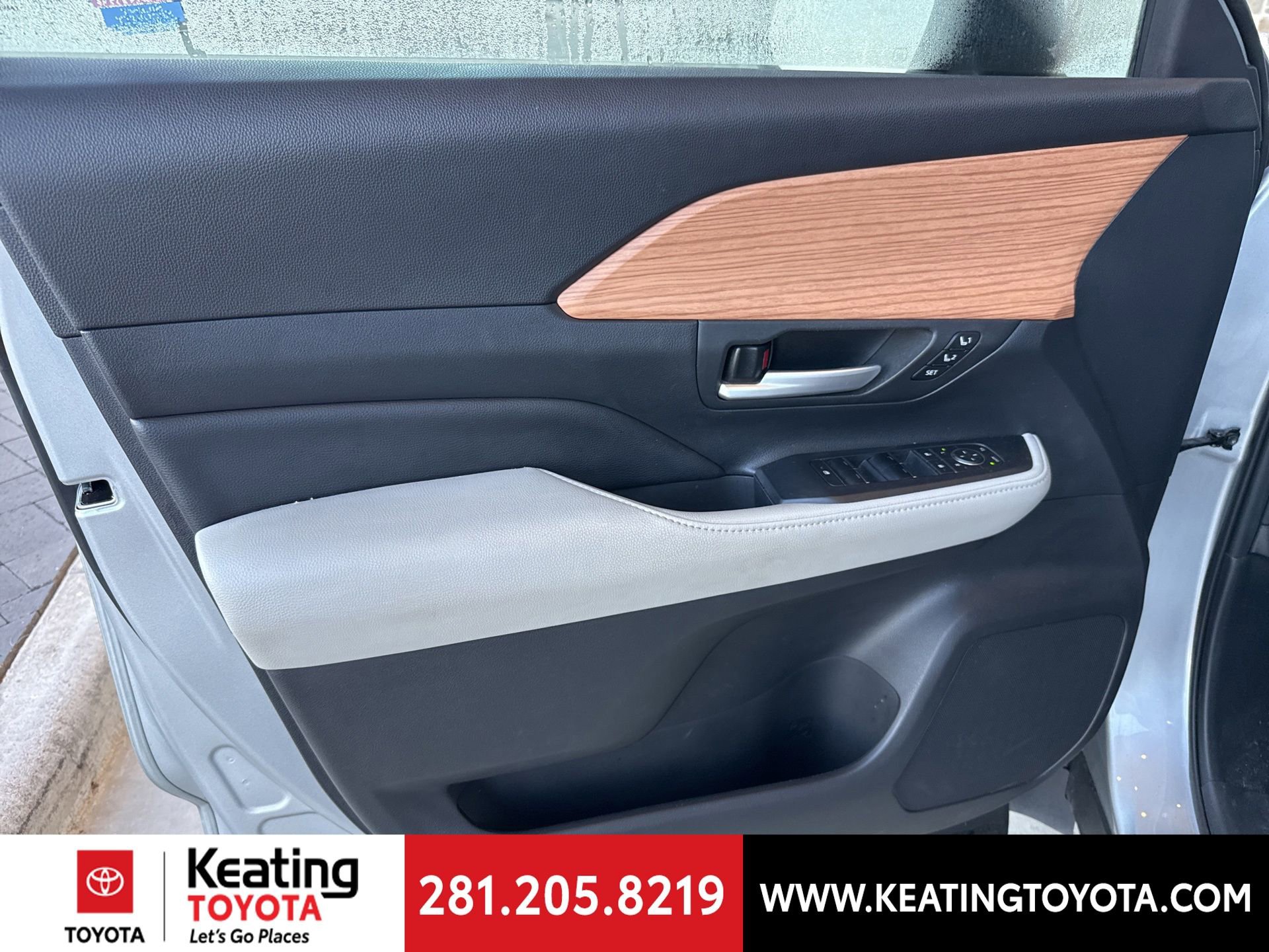 Used 2024 Toyota Grand Highlander Limited image 10