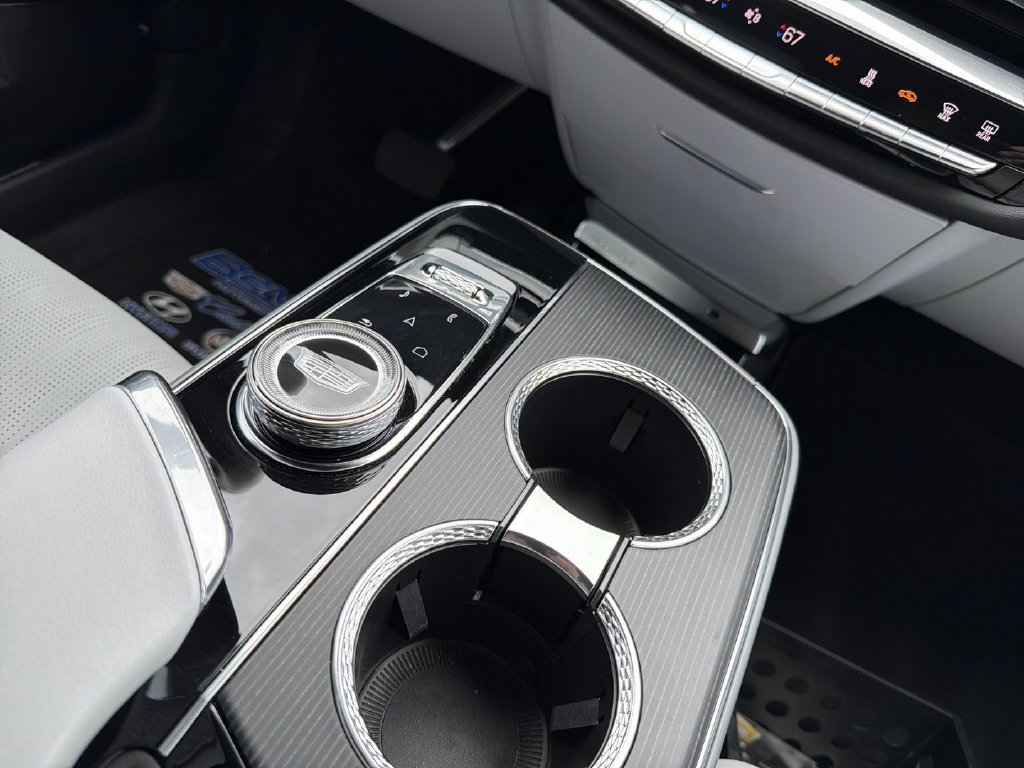 Certified 2024 Cadillac Lyriq Sport RWD image 20