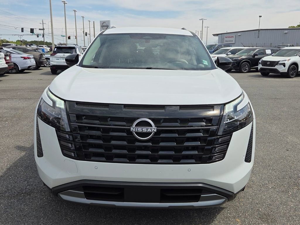 New 2026 Nissan Pathfinder SL image 14