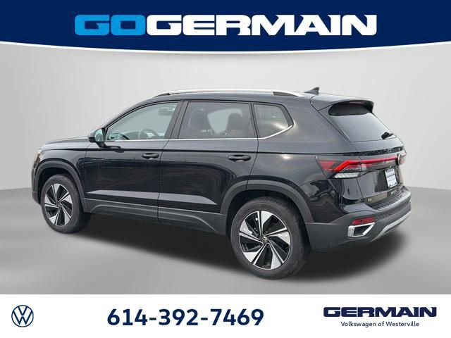 New 2026 Volkswagen Taos SE image 11