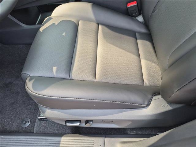 New 2027 Nissan Rogue SV FWD image 4