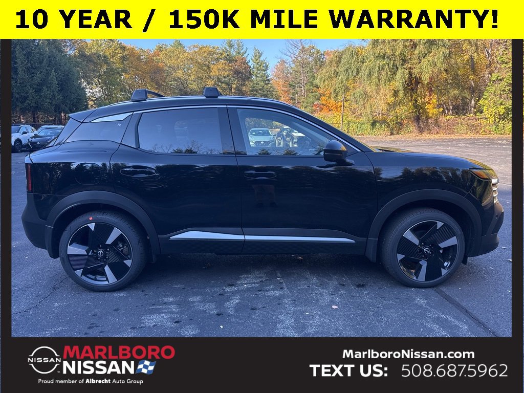 New 2026 Nissan Kicks SR w/ SR Premium Package image 8