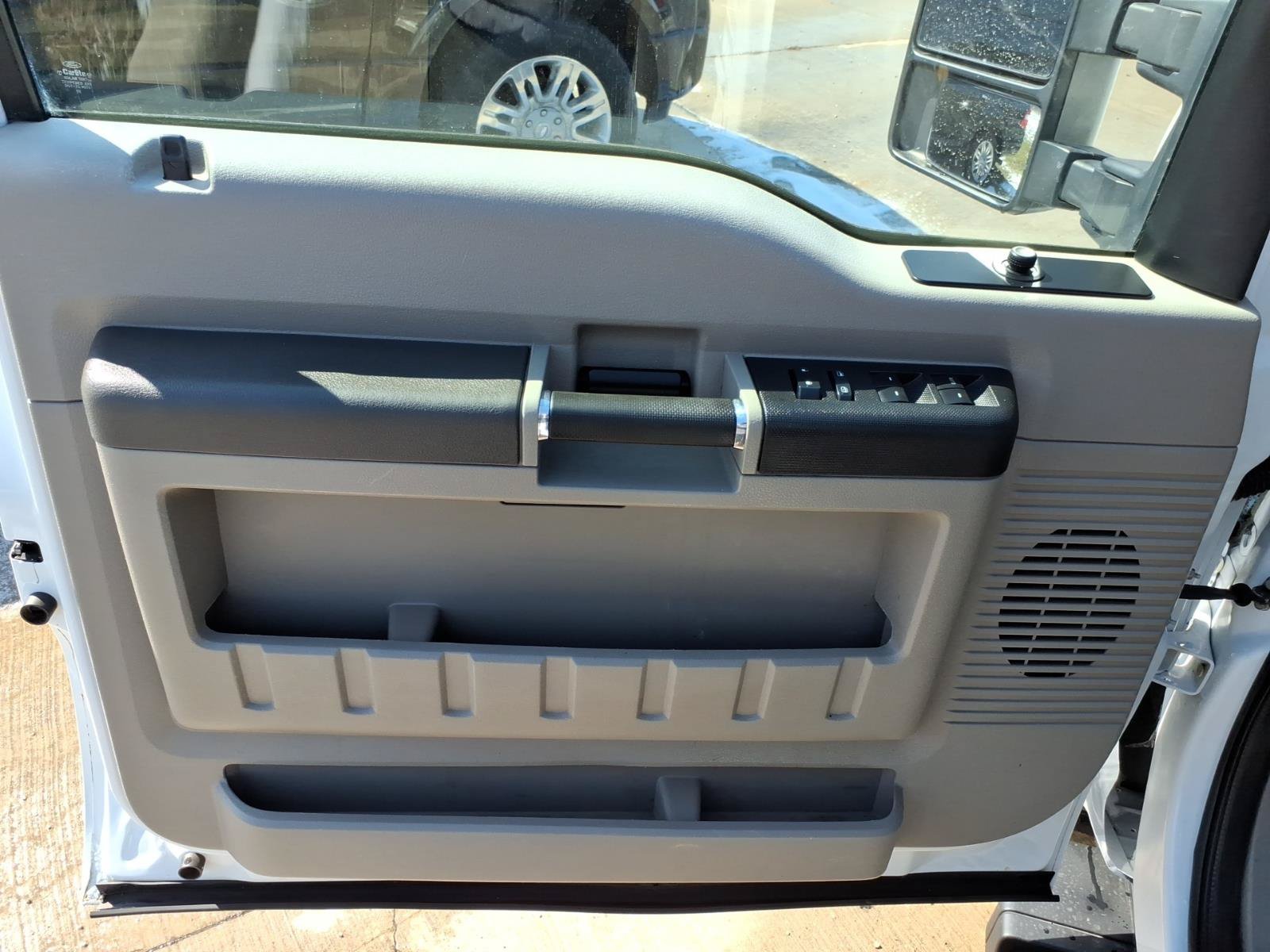 Used 2010 Ford F350 XL AWD/4WD image 21